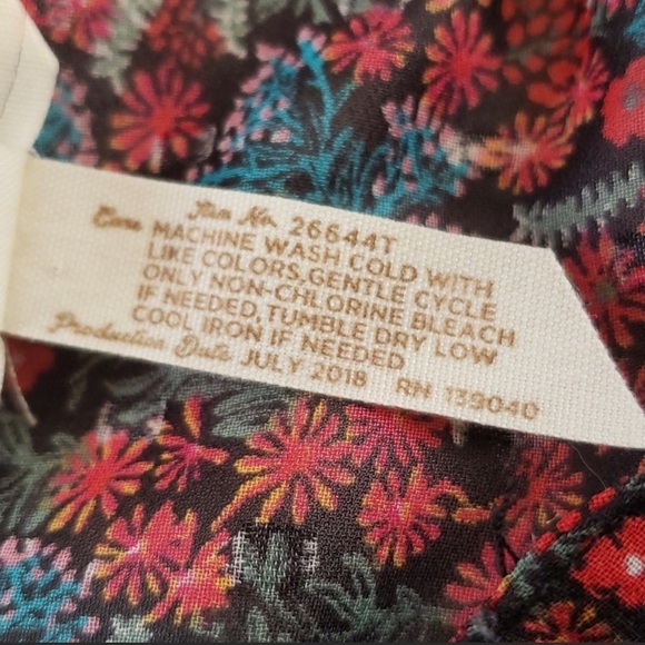 Matilda Jane Carol Sheer Floral Top - Picture 8 of 9